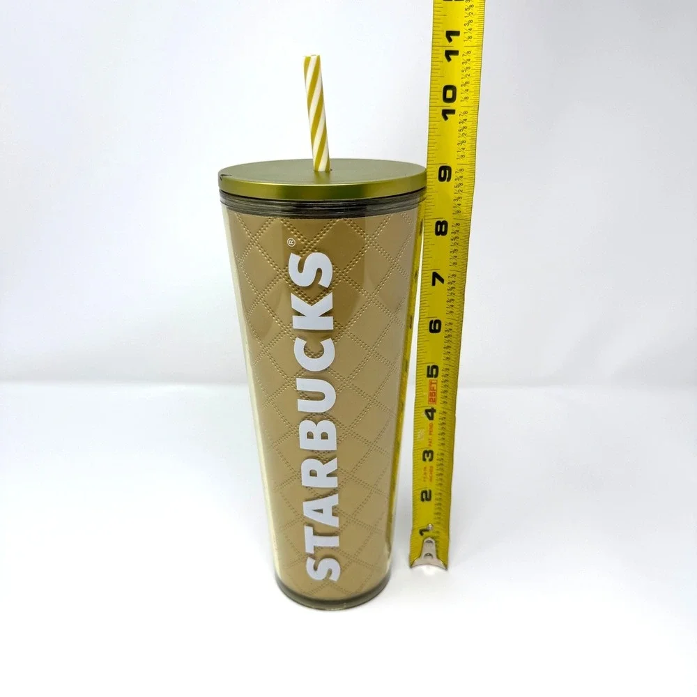 Starbucks Gold Quilted Cold Cup Tumbler 24 oz Reusable Straw Lid Chip